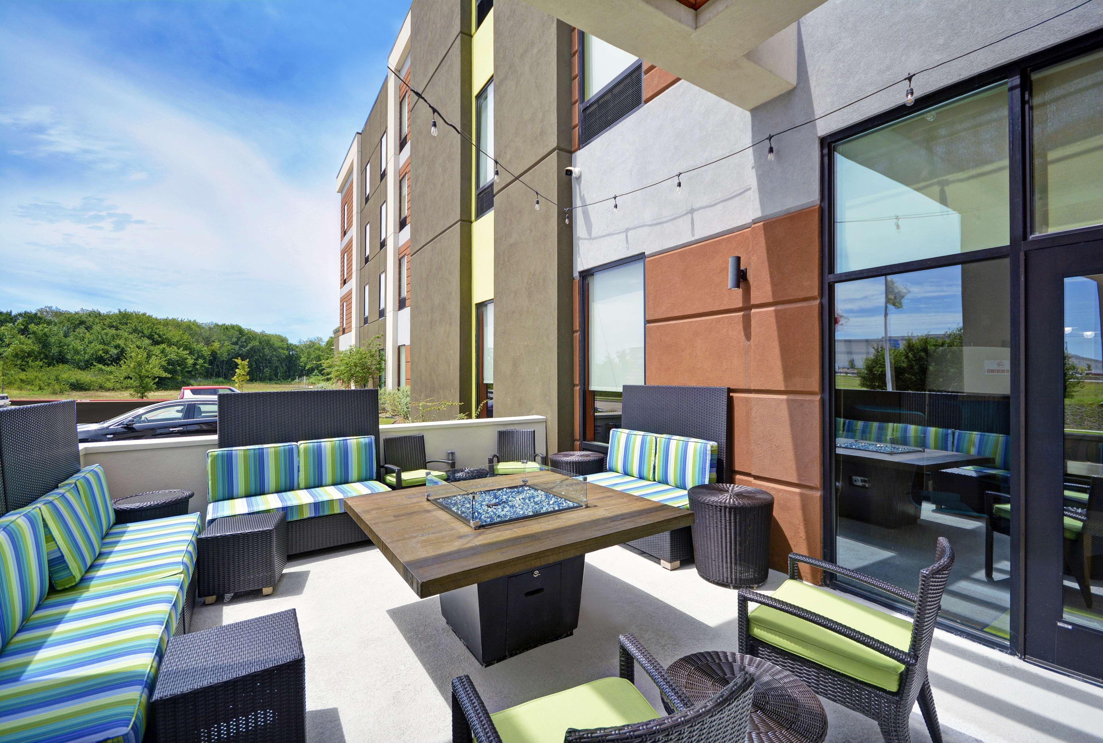 Home2 Suites By Hilton Dallas Desoto Exterior photo